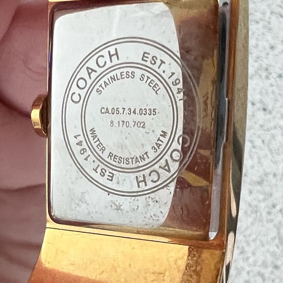 Coach Logo Gold Stainless Bangle Watch Rare - Picture 3 of 3
